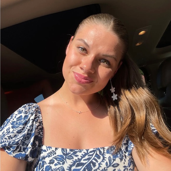 Meet your Posher, Marlee - Picture 1 of 1